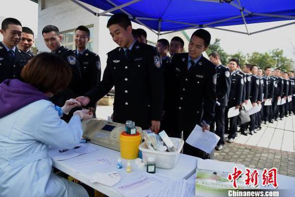 大學(xué)生特殊的按摩精油