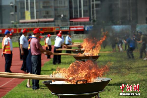 棍之勇者回復(fù)術(shù)士