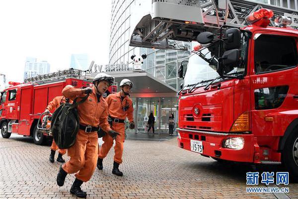  小鎮(zhèn)警事