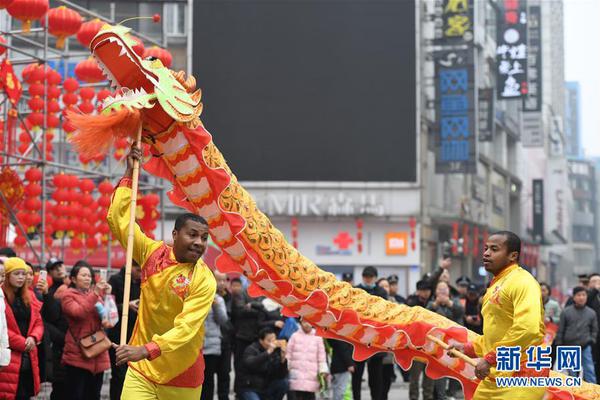  熟女強(qiáng)人